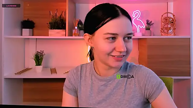 miki ti online show from 11/22/25, 09:30