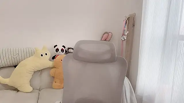 Snapshot of lsevenlll chatting on 05/15/26, 06:53 lsevenlll online show from 05/15/26, 06:53