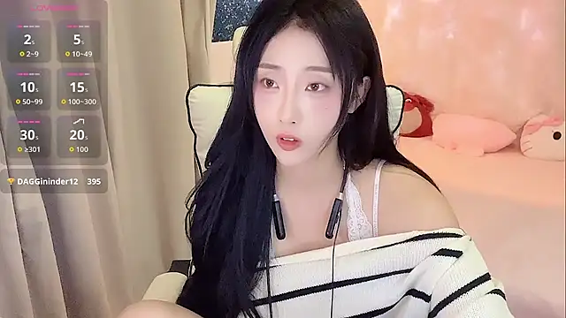 Ximi1 online show from 12/05/25, 04:25