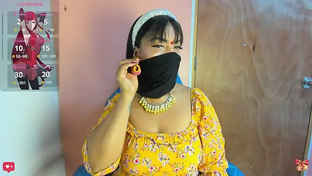 Iniya Parul online show from 12/20/25, 01:40