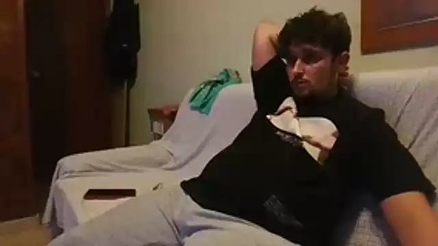 Snapshot of THEGLOBEZONEXXX chatting on 10/15/25, 07:58 THEGLOBEZONEXXX online show from 10/15/25, 07:58