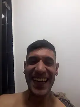 Snapshot of Stormandloganxxx chatting on 02/05/26, 03:22 Stormandloganxxx online show from 02/05/26, 03:22