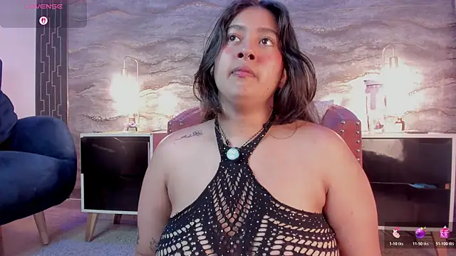 lilithst  online show from 11/19/25, 08:53