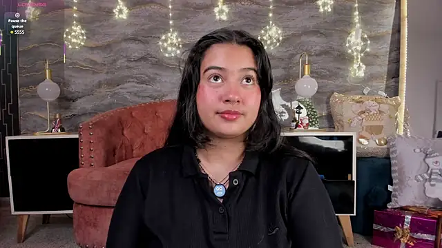 lilithst  online show from 11/29/25, 08:45