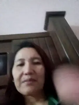 Bigtitsass81 online show from 11/15/25, 03:19