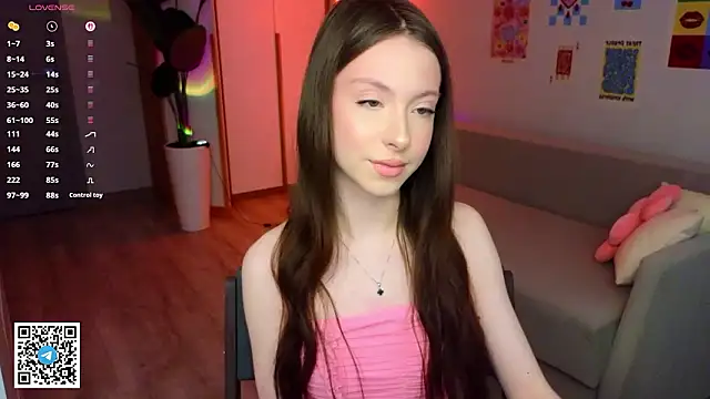 Yasmin Kass online show from 03/08/26, 06:28