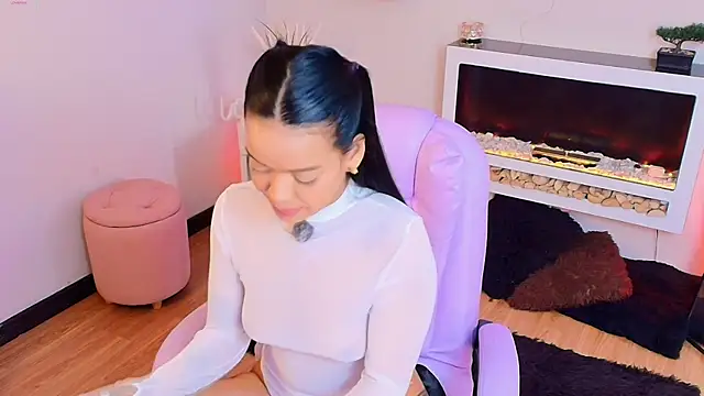 Snapshot of Miss_koko_ chatting on 07/16/26, 03:34 Miss koko online show from 07/16/26, 03:34