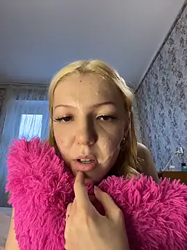 Snapshot of AlexandraXKitty chatting on 03/08/26, 02:15 AlexandraXKitty online show from 03/08/26, 02:15