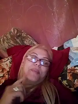 Snapshot of Lvna6969 chatting on 11/07/25, 01:49 Lvna6969 online show from 11/07/25, 01:49