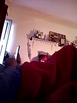 Snapshot of Lvna6969 chatting on 11/10/25, 12:26 Lvna6969 online show from 11/10/25, 12:26