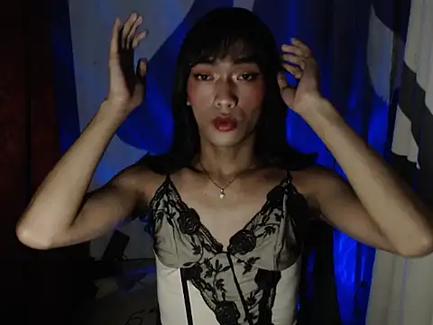 HaileyPresly online show from 11/17/25, 06:19