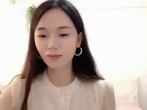 Keke-Baby170 online show from 10/28/25, 06:50