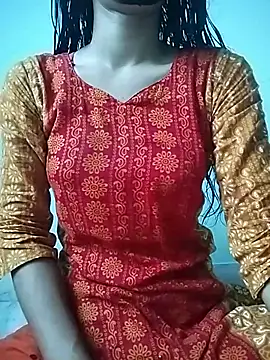 Snapshot of Ratri-Biswas chatting on 05/15/26, 04:52 Ratri-Biswas online show from 05/15/26, 04:52