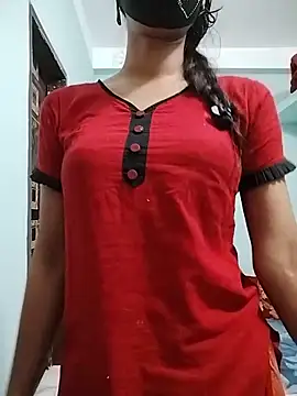 Snapshot of Ratri-Biswas chatting on 06/17/26, 12:35 Ratri-Biswas online show from 06/17/26, 12:35
