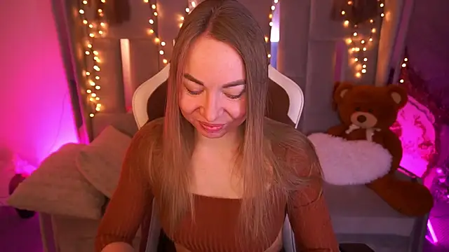 Snapshot of VixenMuse chatting on 03/15/26, 08:59 VixenMuse online show from 03/15/26, 08:59