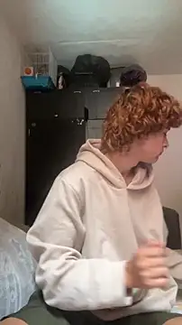 Snapshot of JoelnClouds chatting on 02/10/26, 07:29 JoelnClouds online show from 02/10/26, 07:29