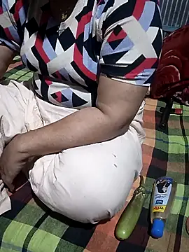 Priyanka-Khan online show from 06/14/26, 03:14