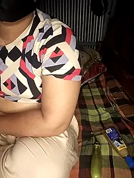 Priyanka-Khan online show from 06/15/26, 03:53