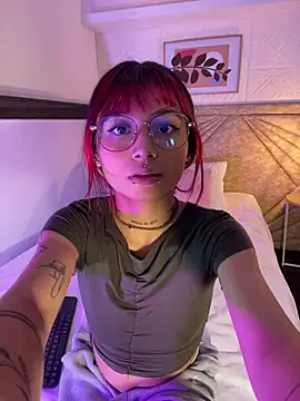 Emma duff online show from 03/12/26, 07:42