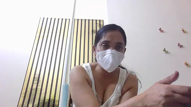 Snapshot of shainiasha1 chatting on 07/20/26, 05:48 shainiasha1 online show from 07/20/26, 05:48