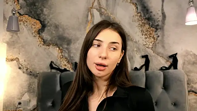 Chloewilldd online show from 10/23/25, 06:28