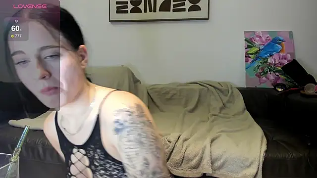 LexiSinnn online show from 12/05/25, 06:15