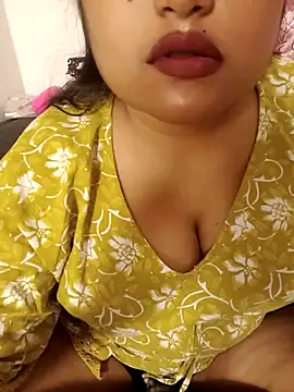 Snapshot of Cuty-Lina chatting on 11/20/25, 12:49 Cuty-Lina online show from 11/20/25, 12:49