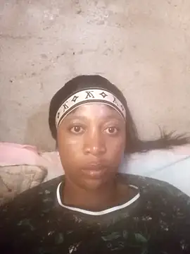 Bretbooty23 online show from 10/21/25, 07:09