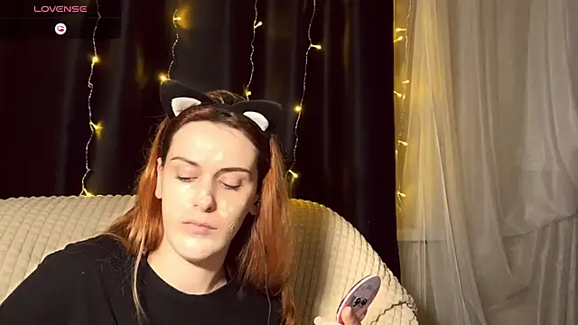 Snapshot of Veksal1a chatting on 11/28/25, 07:38 Veksal1a online show from 11/28/25, 07:38