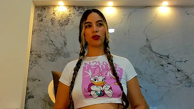 Snapshot of Karina_chastillo chatting on 07/28/26, 11:17 Karina chastillo online show from 07/28/26, 11:17