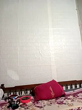 tabby-cat11 online show from 11/15/25, 02:24