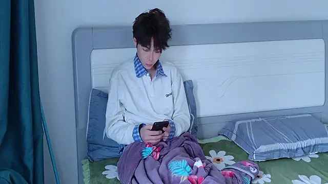 Stuffy-111 online show from 10/20/25, 04:24