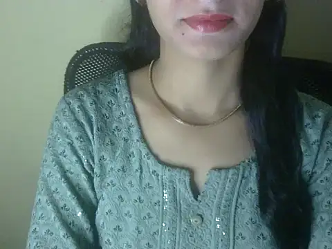 Snapshot of Shezi_N chatting on 01/17/26, 01:49 Shezi N online show from 01/17/26, 01:49