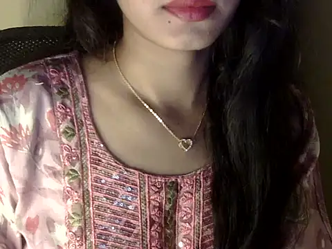 Snapshot of Shezi_N chatting on 03/01/26, 02:41 Shezi N online show from 03/01/26, 02:41