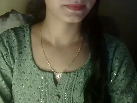 Snapshot of Shezi_N chatting on 03/12/26, 01:39 Shezi N online show from 03/12/26, 01:39