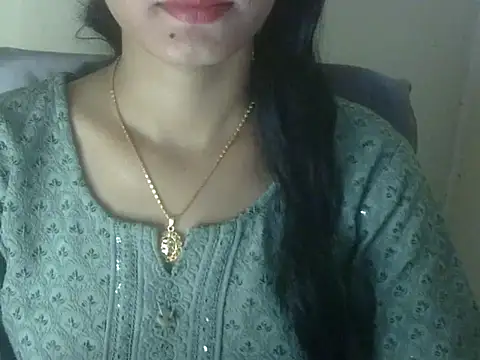 Snapshot of Shezi_N chatting on 05/03/26, 12:00 Shezi N online show from 05/03/26, 12:00