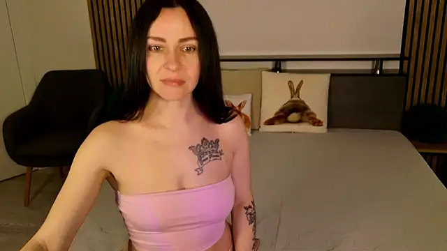 DitaNoir online show from 04/27/26, 06:00
