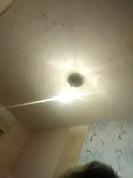 StrihaLoverx online show from 10/17/25, 04:20