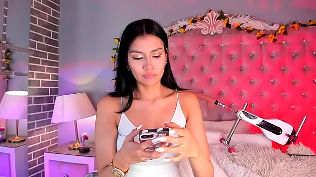 TanyaBello online show from 06/09/26, 07:36
