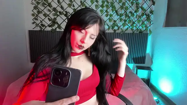 Snapshot of Dark_Niight_ chatting on 03/27/26, 12:38 Dark Niight online show from 03/27/26, 12:38