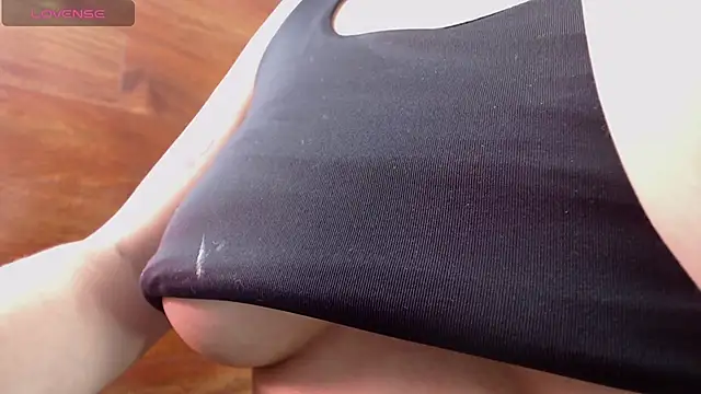 petite coral online show from 03/14/26, 01:55