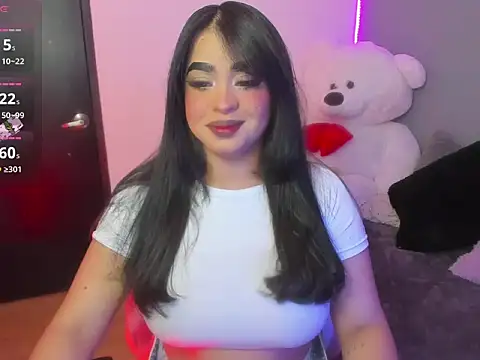Snapshot of mia__abbey chatting on 04/08/26, 11:37 mia abbey online show from 04/08/26, 11:37