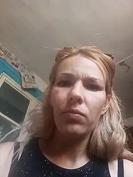 Snapshot of Coare_Cindy chatting on 05/16/26, 12:59 Coare Cindy online show from 05/16/26, 12:59