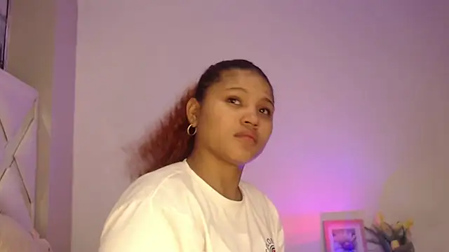 miel alisha online show from 07/07/26, 12:53