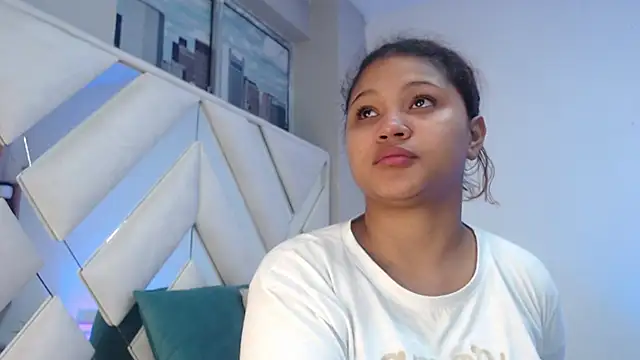 miel alisha online show from 07/21/26, 12:07