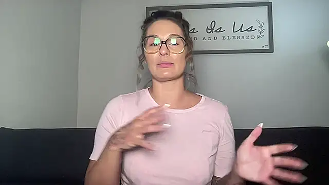 Mandyrheaa online show from 11/06/25, 06:09