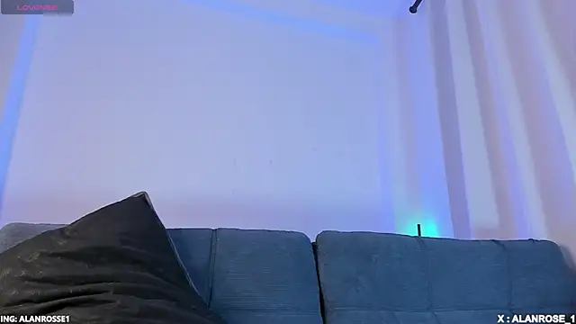 AlanRose01 online show from 10/19/25, 05:02