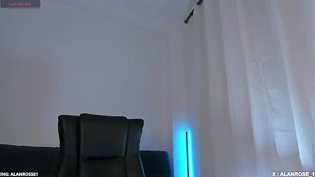 AlanRose01 online show from 10/25/25, 03:14