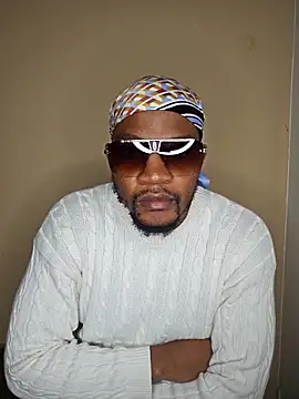 Snapshot of sgid8192 chatting on 02/14/26, 09:55 sgid8192 online show from 02/14/26, 09:55