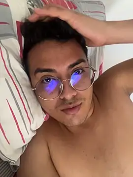 JohnBelRose online show from 11/30/25, 01:15